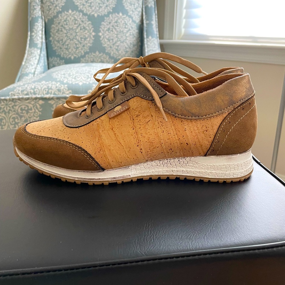 Montado Leather and Cork Sneakers made in Portugal size 40 or US9